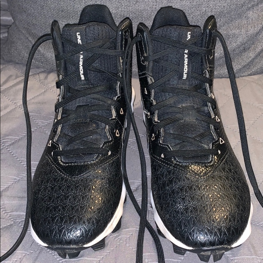 UNDER ARMOUR Baseball Cleats